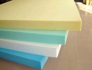 聚氨酯高保温材料广泛利用到我***用特种车辆